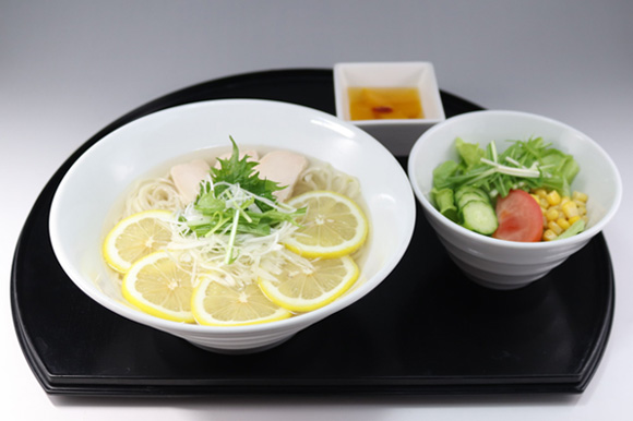 鶏とレモンの塩ラーメンセット（4月〜6月）
